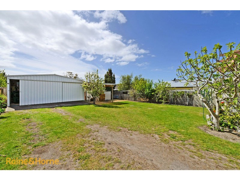 27 Myuna Road, Blackmans Bay TAS 7052