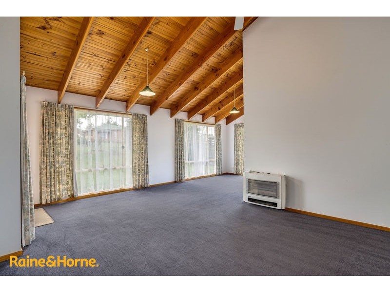 33 Thistle Down, Kingston TAS 7050