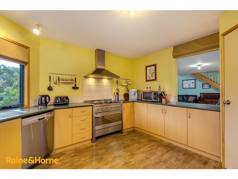 74 Lady Penrhyn Drive, Blackmans Bay TAS 7052