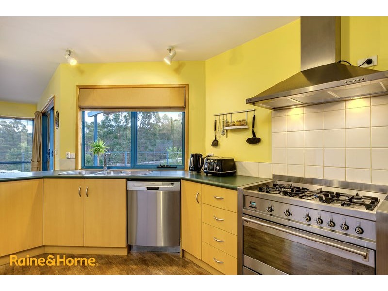 74 Lady Penrhyn Drive, Blackmans Bay TAS 7052