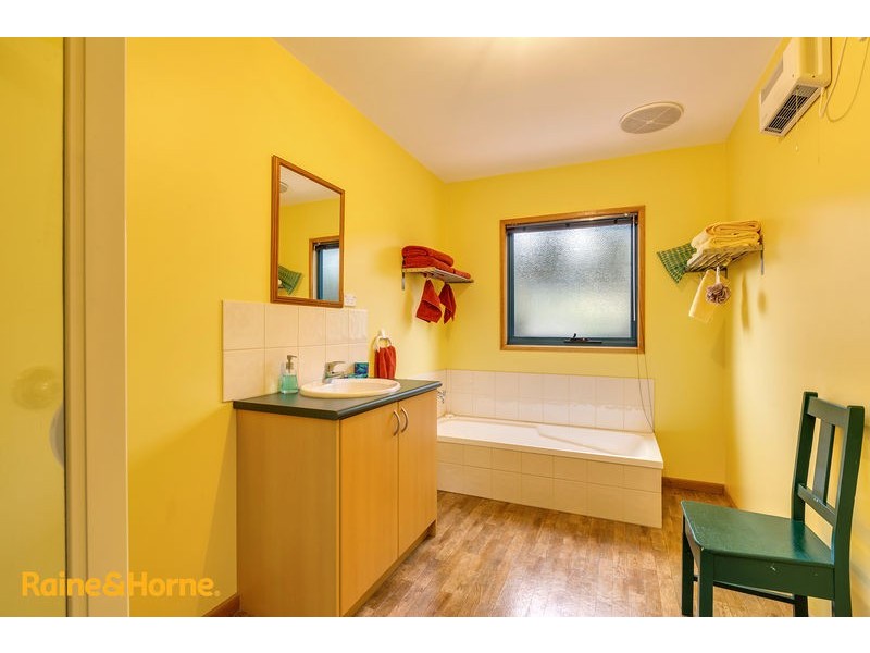 74 Lady Penrhyn Drive, Blackmans Bay TAS 7052