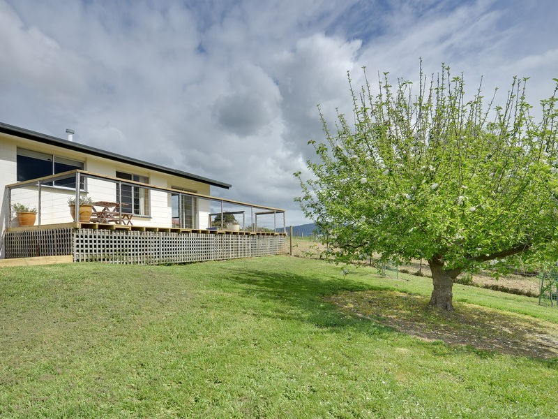 55 Longleys Road, Huonville TAS 7109