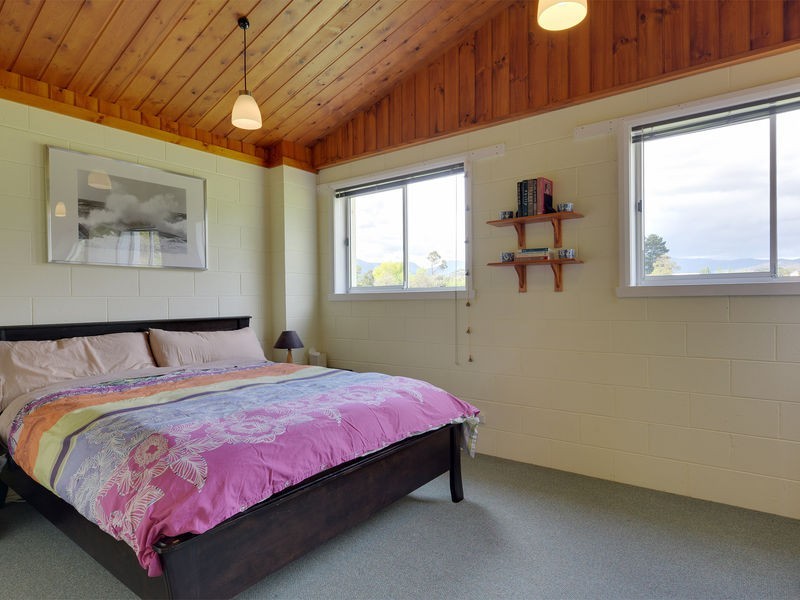 55 Longleys Road, Huonville TAS 7109