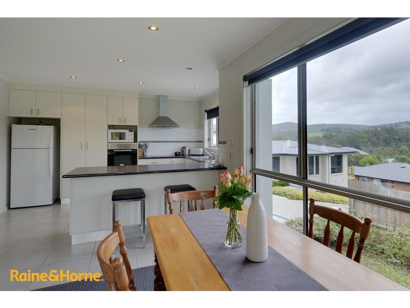 1/33 Moir Road, Kingston TAS 7050