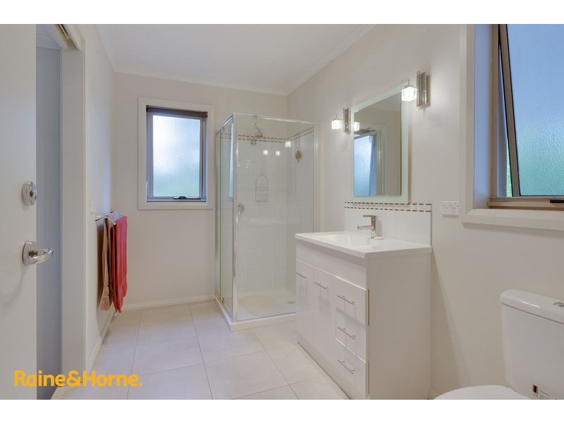 1/33 Moir Road, Kingston TAS 7050