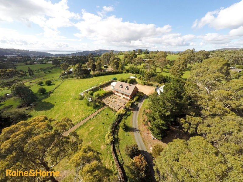 51 Leslie Road, Kingston TAS 7050