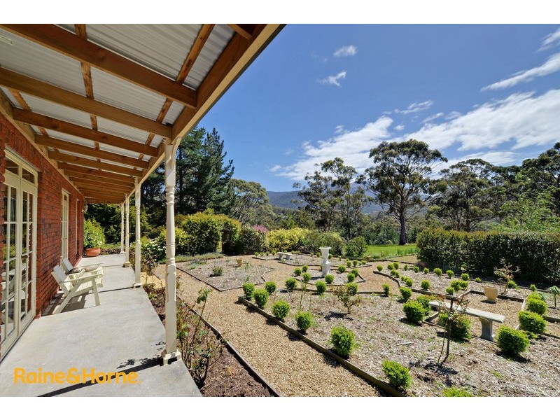 51 Leslie Road, Kingston TAS 7050
