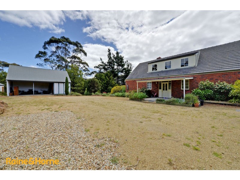 51 Leslie Road, Kingston TAS 7050
