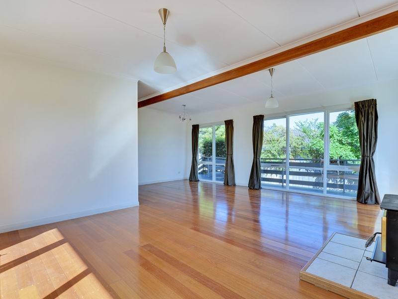 8 Baynton Street, Kingston TAS 7050