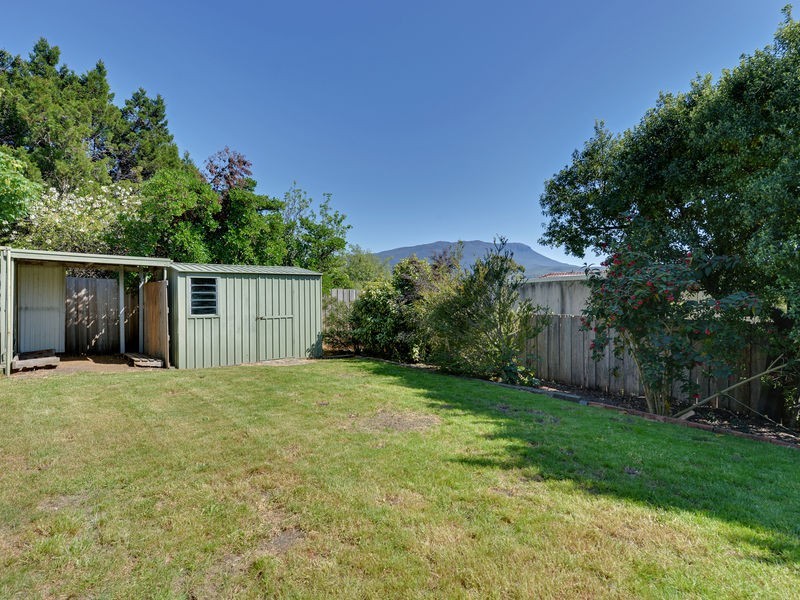 8 Baynton Street, Kingston TAS 7050