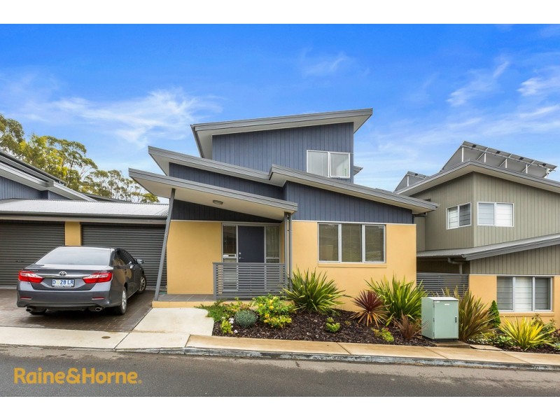 13/10 Denison Street, Kingston TAS 7050
