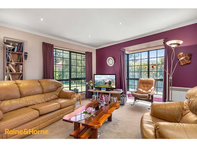 1 Greenhill Drive, Kingston TAS 7050