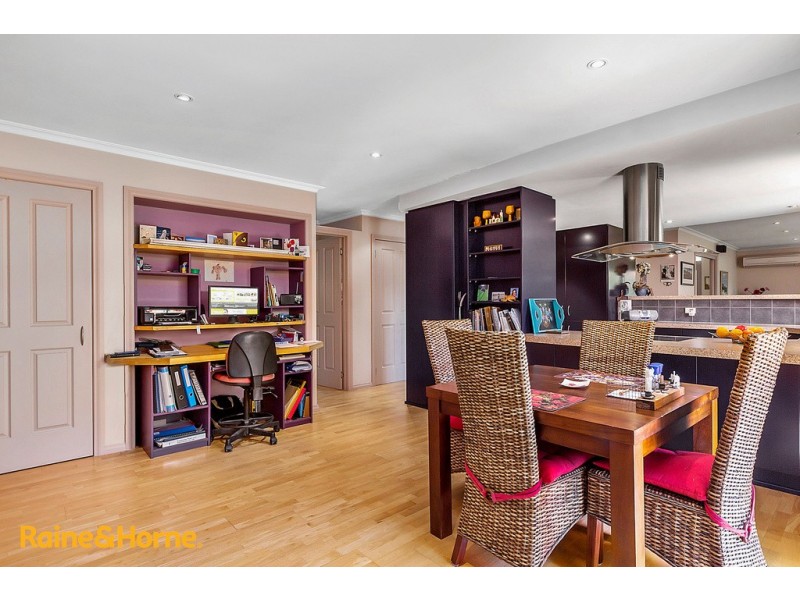 1 Greenhill Drive, Kingston TAS 7050