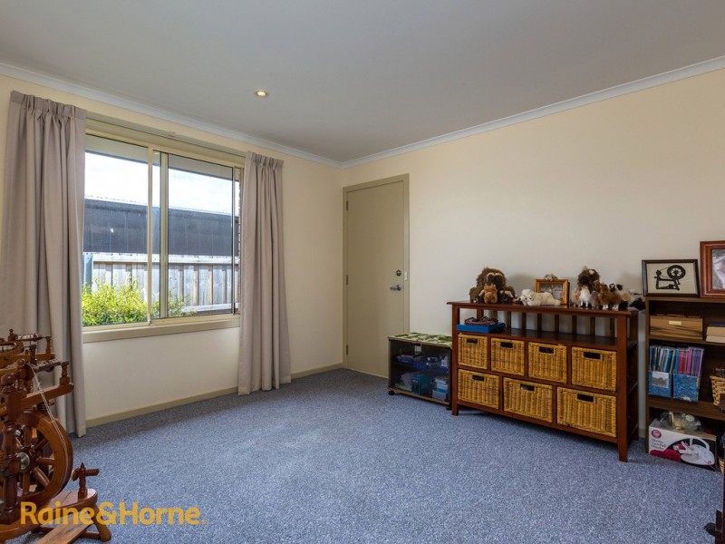 17 Bonsai Place, Margate TAS 7054