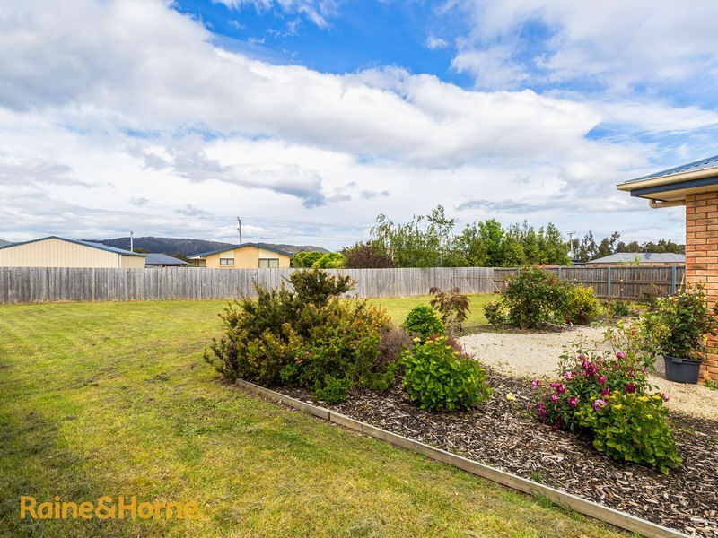 17 Bonsai Place, Margate TAS 7054