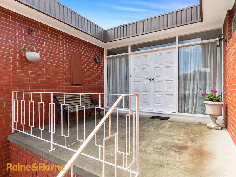 55 Illawarra Road, Blackmans Bay TAS 7052