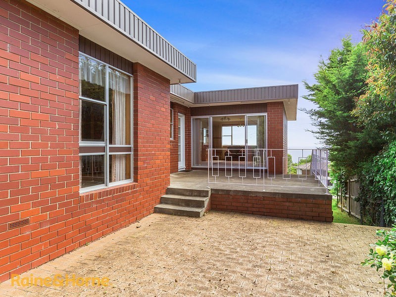 55 Illawarra Road, Blackmans Bay TAS 7052