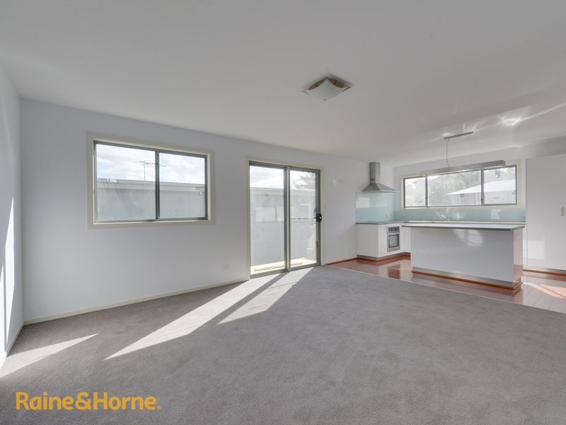 9/130 Burwood Drive, Blackmans Bay TAS 7052