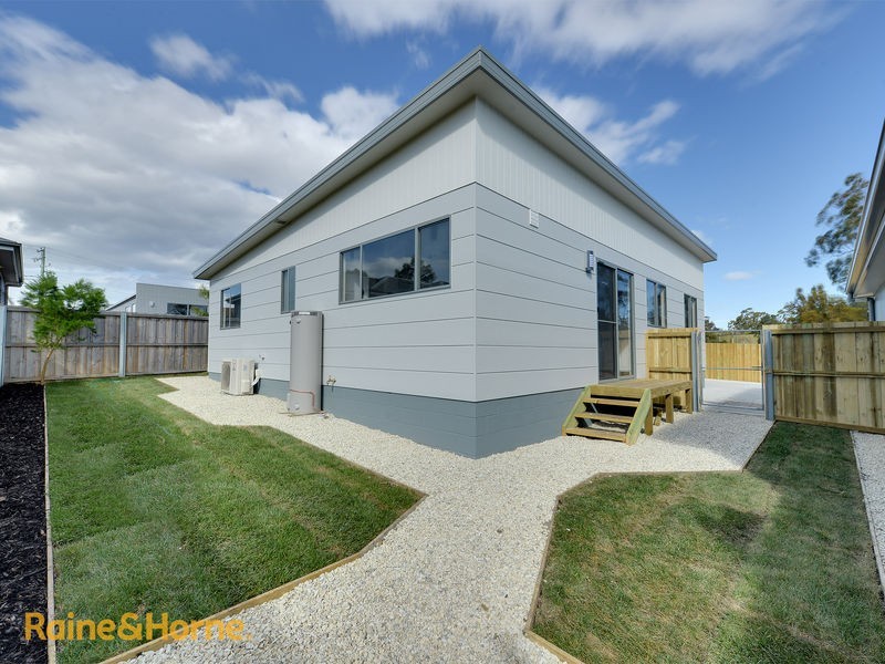 9/130 Burwood Drive, Blackmans Bay TAS 7052