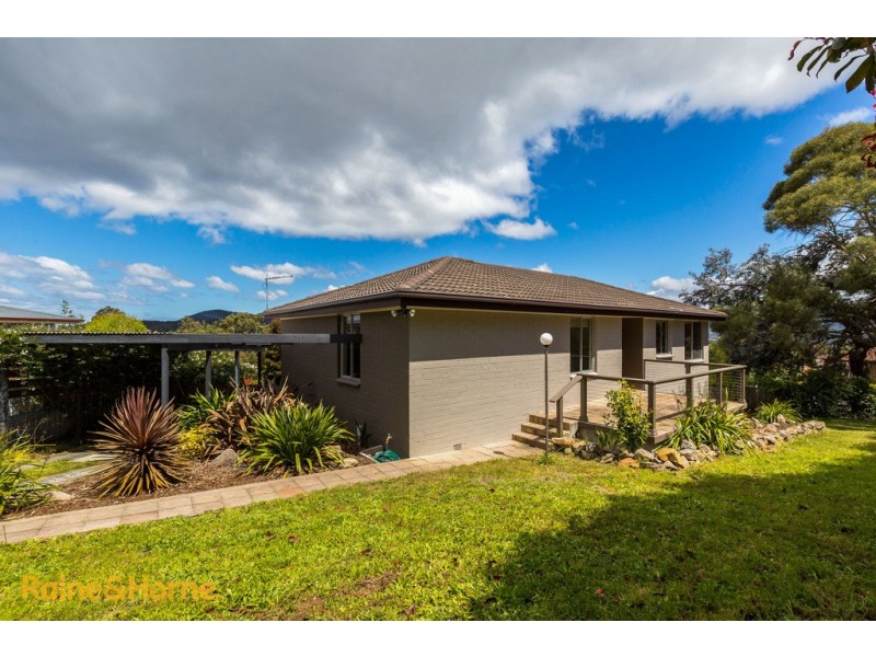 13 Pine Ave, Kingston TAS 7050