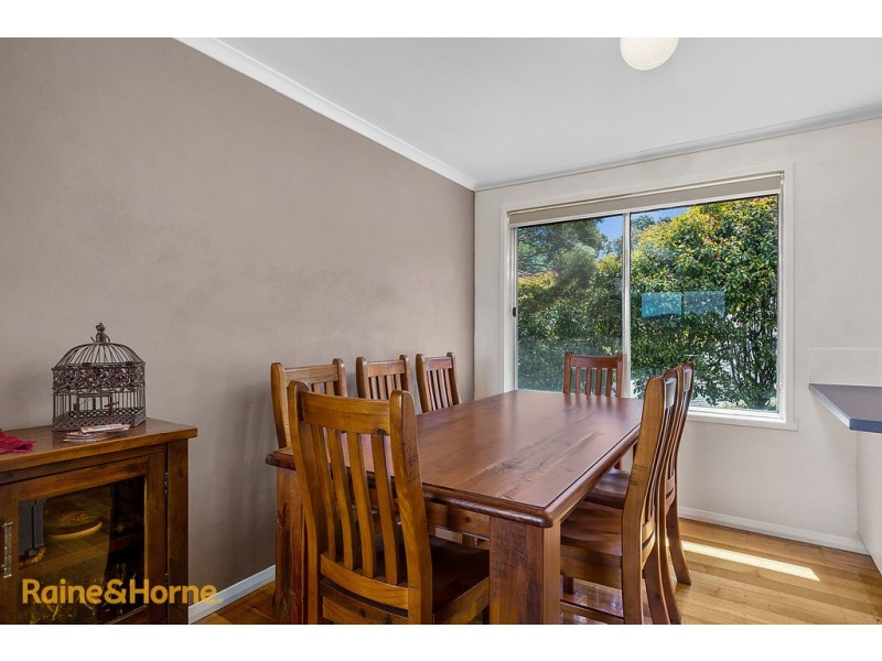 13 Pine Ave, Kingston TAS 7050
