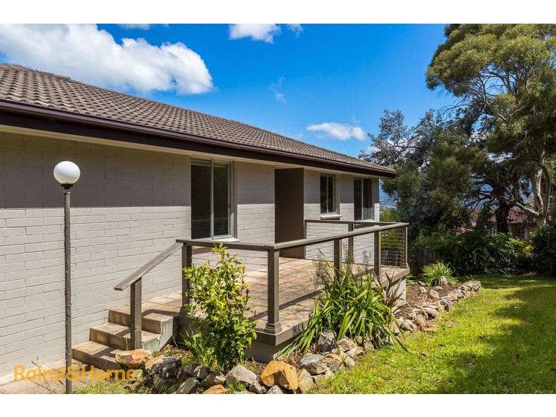 13 Pine Ave, Kingston TAS 7050