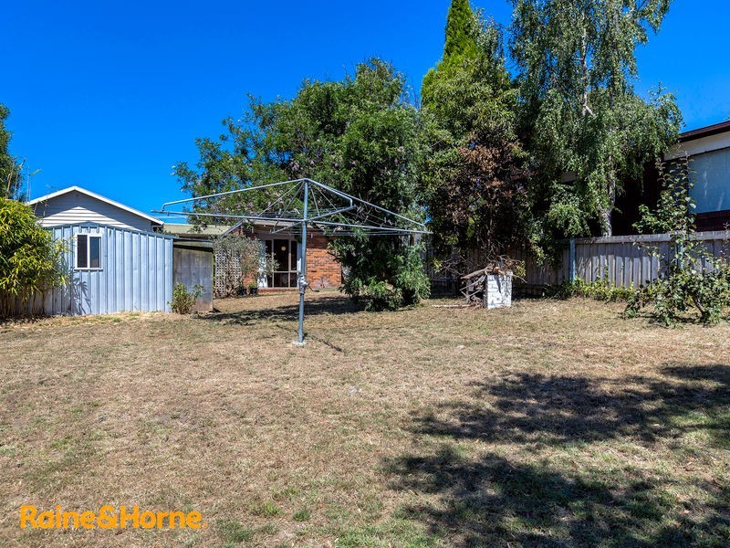 10 Gourlay Street, Blackmans Bay TAS 7052