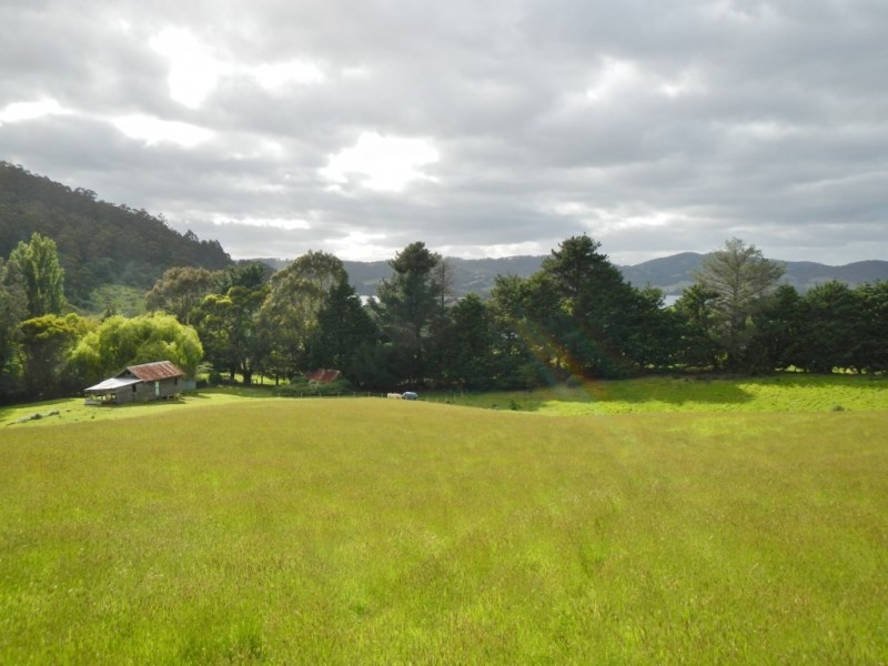 14 Kiles Road, Castle Forbes Bay TAS 7116