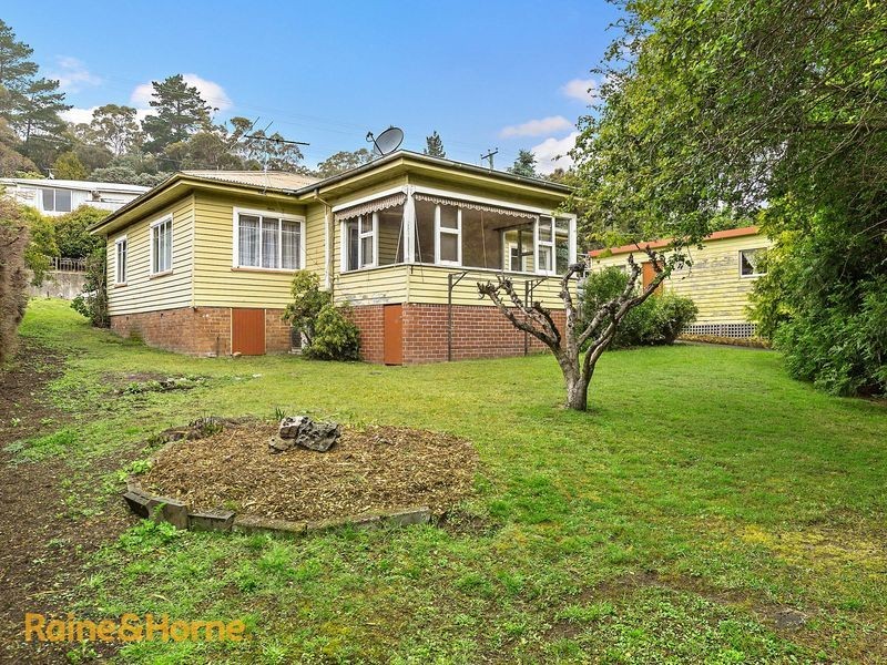 65 Brushy Creek Road, Lenah Valley TAS 7008