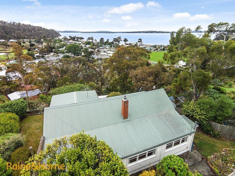 28 Roslyn Avenue, Kingston Beach TAS 7050