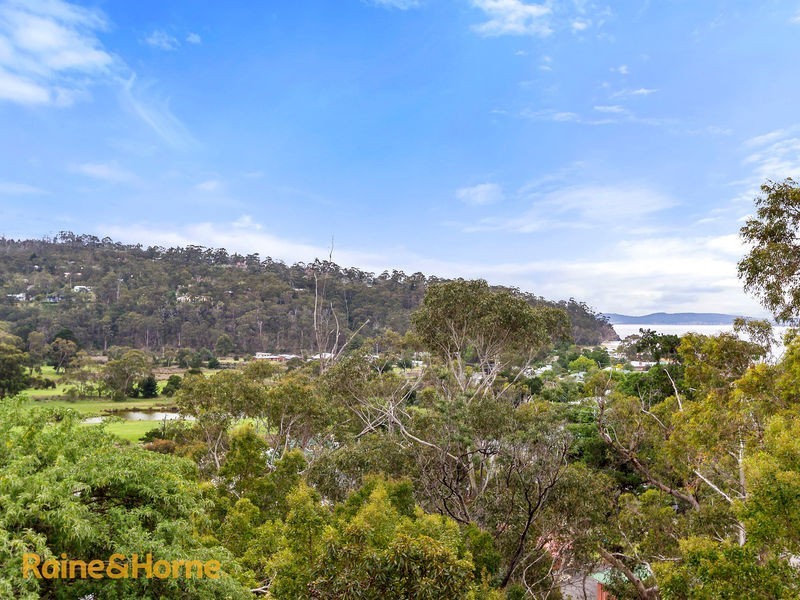 28 Roslyn Avenue, Kingston Beach TAS 7050