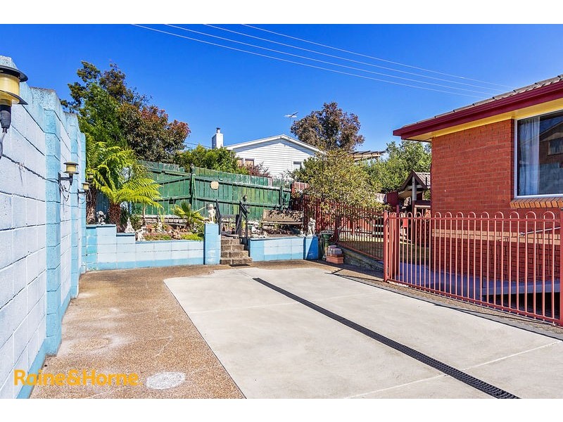 1/19 Garnett Street, Blackmans Bay TAS 7052