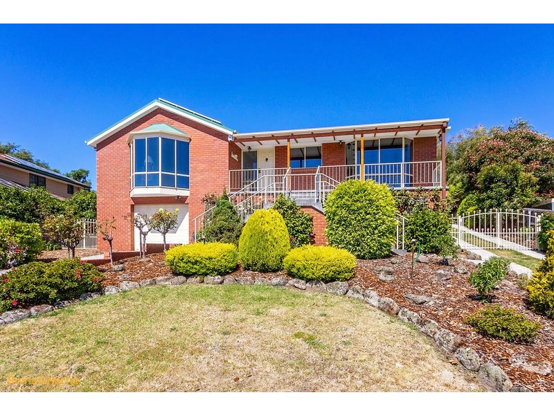 6 Montego Court, Blackmans Bay TAS 7052