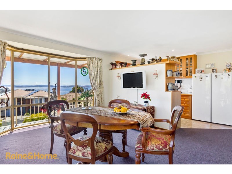 6 Montego Court, Blackmans Bay TAS 7052
