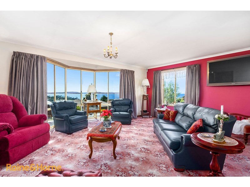 6 Montego Court, Blackmans Bay TAS 7052