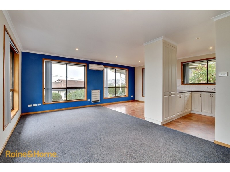 3/16 Pearsall Avenue, Blackmans Bay TAS 7052