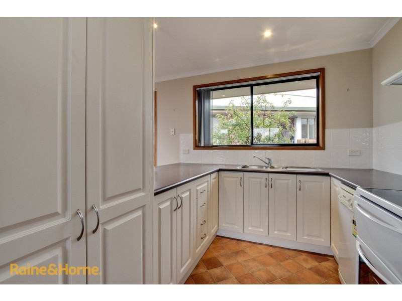 3/16 Pearsall Avenue, Blackmans Bay TAS 7052