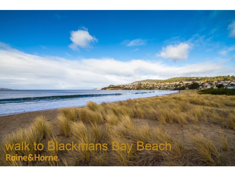 3/16 Pearsall Avenue, Blackmans Bay TAS 7052
