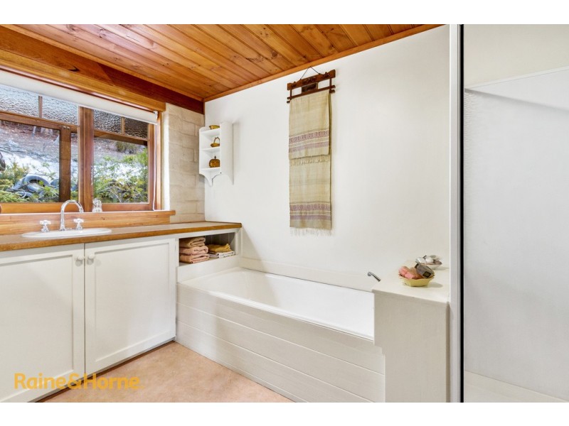 99 Thomas Road, Woodbridge TAS 7162