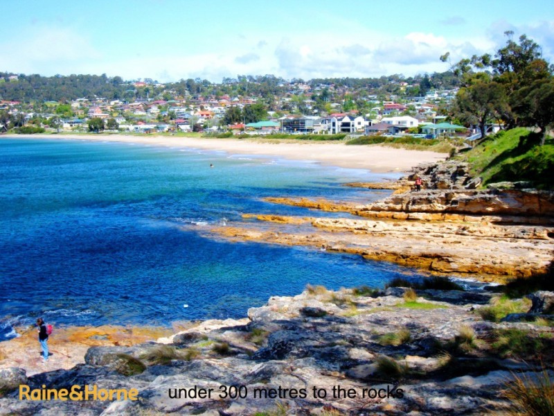 33 Blowhole Road, Blackmans Bay TAS 7052