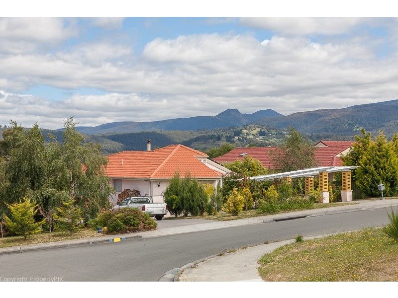 1 Kingfisher Street, Kingston TAS 7050