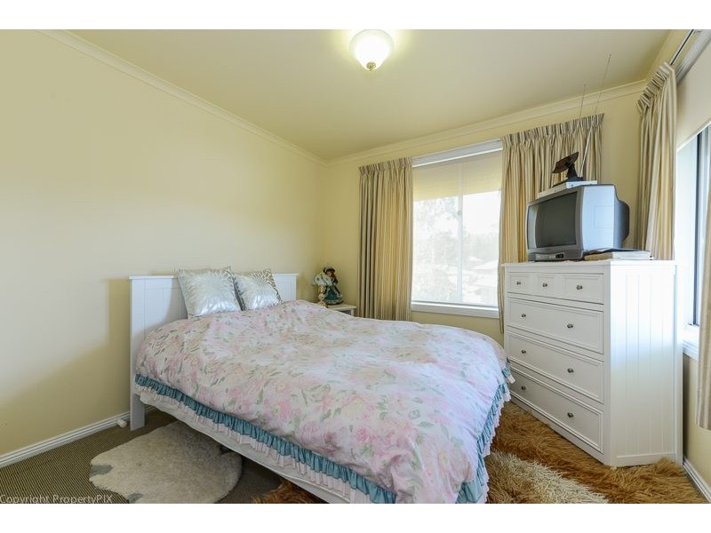 1 Kingfisher Street, Kingston TAS 7050