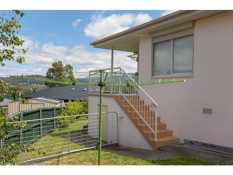 1 Kingfisher Street, Kingston TAS 7050