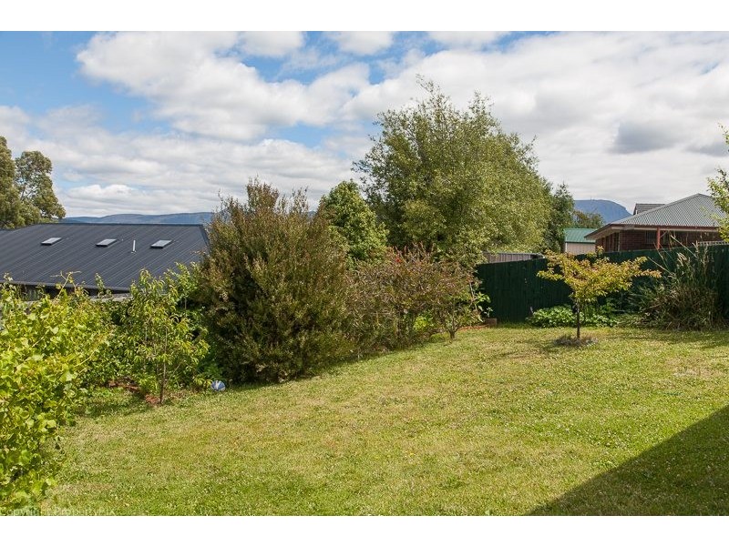1 Kingfisher Street, Kingston TAS 7050