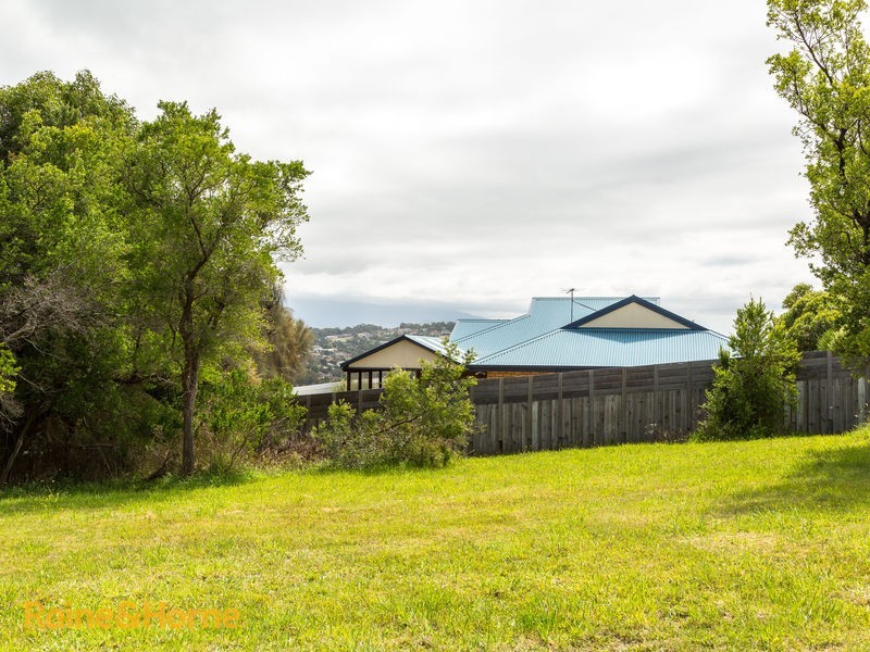 7 Ephesus Place, Blackmans Bay TAS 7052