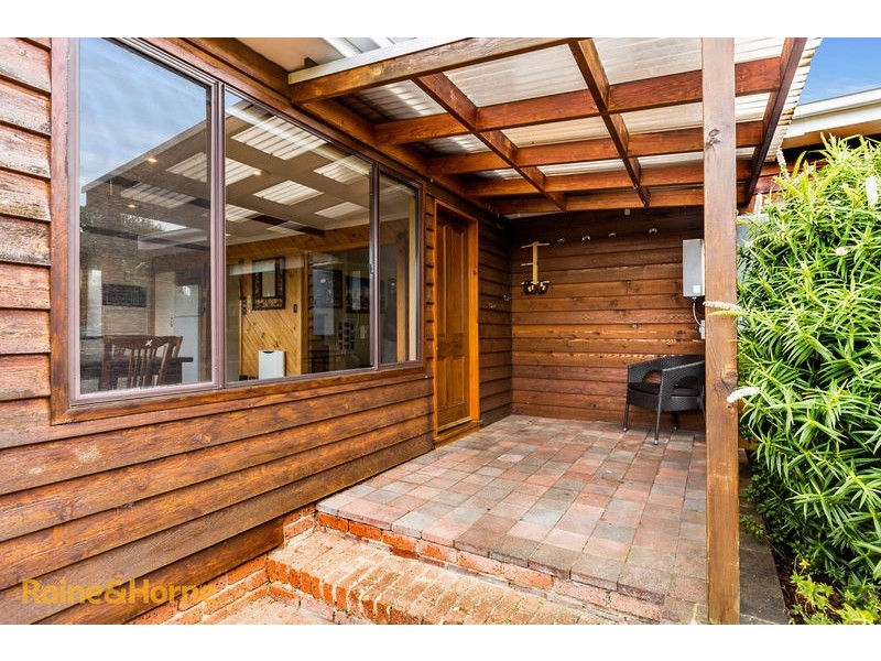 28 Talone Road, Blackmans Bay TAS 7052