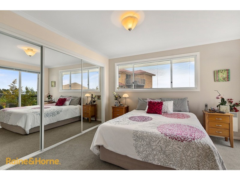 47 Tahune Crescent, Blackmans Bay TAS 7052