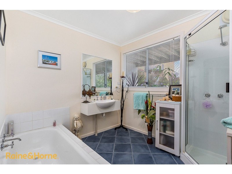 47 Tahune Crescent, Blackmans Bay TAS 7052