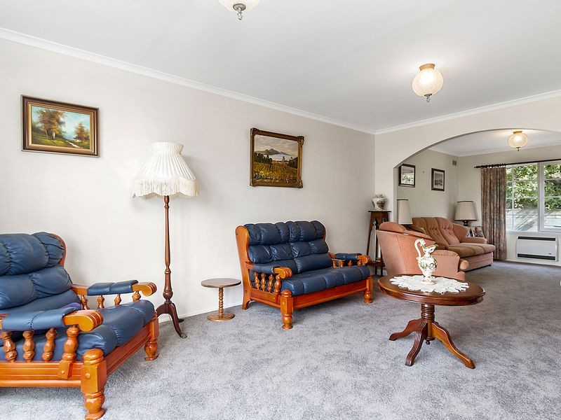 68 Suncoast Drive, Blackmans Bay TAS 7052