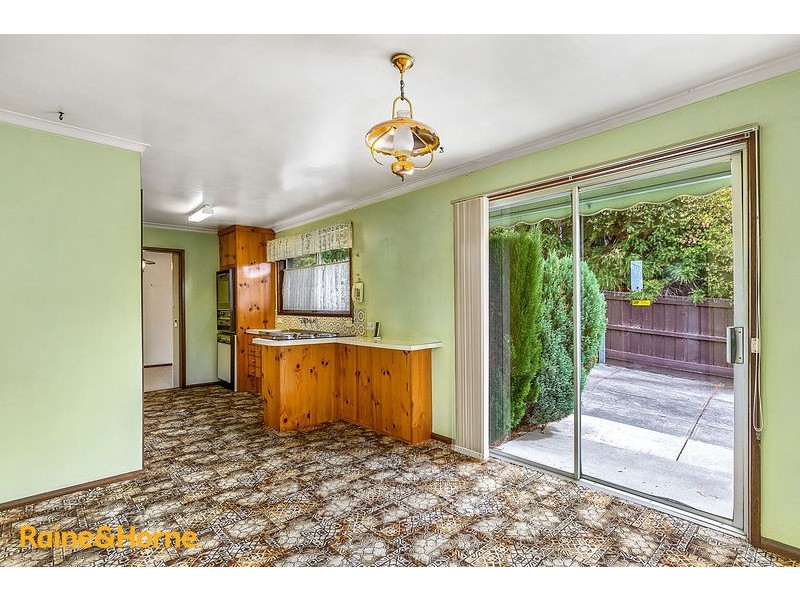 11 Jindabyne Road, Kingston Beach TAS 7050